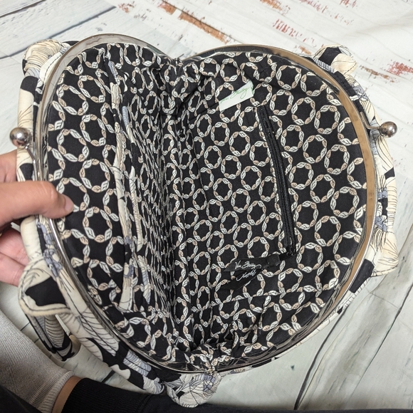 Vera Bradley kiss clasp retired print handbag - Picture 6 of 7